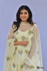 Heeba Patel at 24 Kisses Trailer Launch